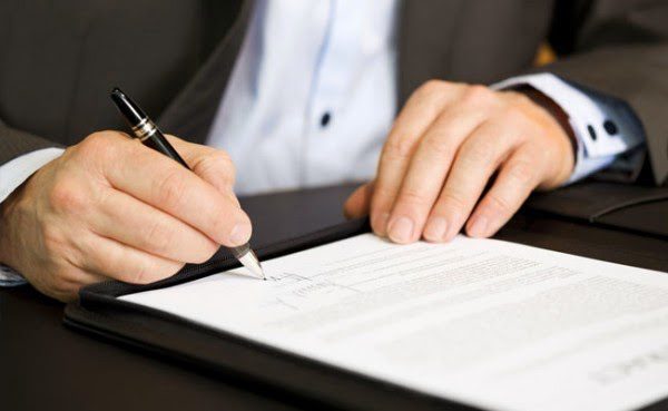 Trabajar sin contrato en situación irregular